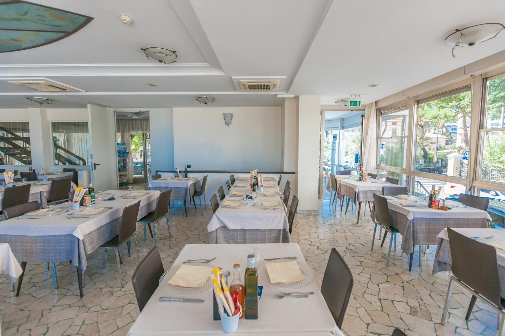 Hotel Patrizia リッチョーネ エクステリア 写真