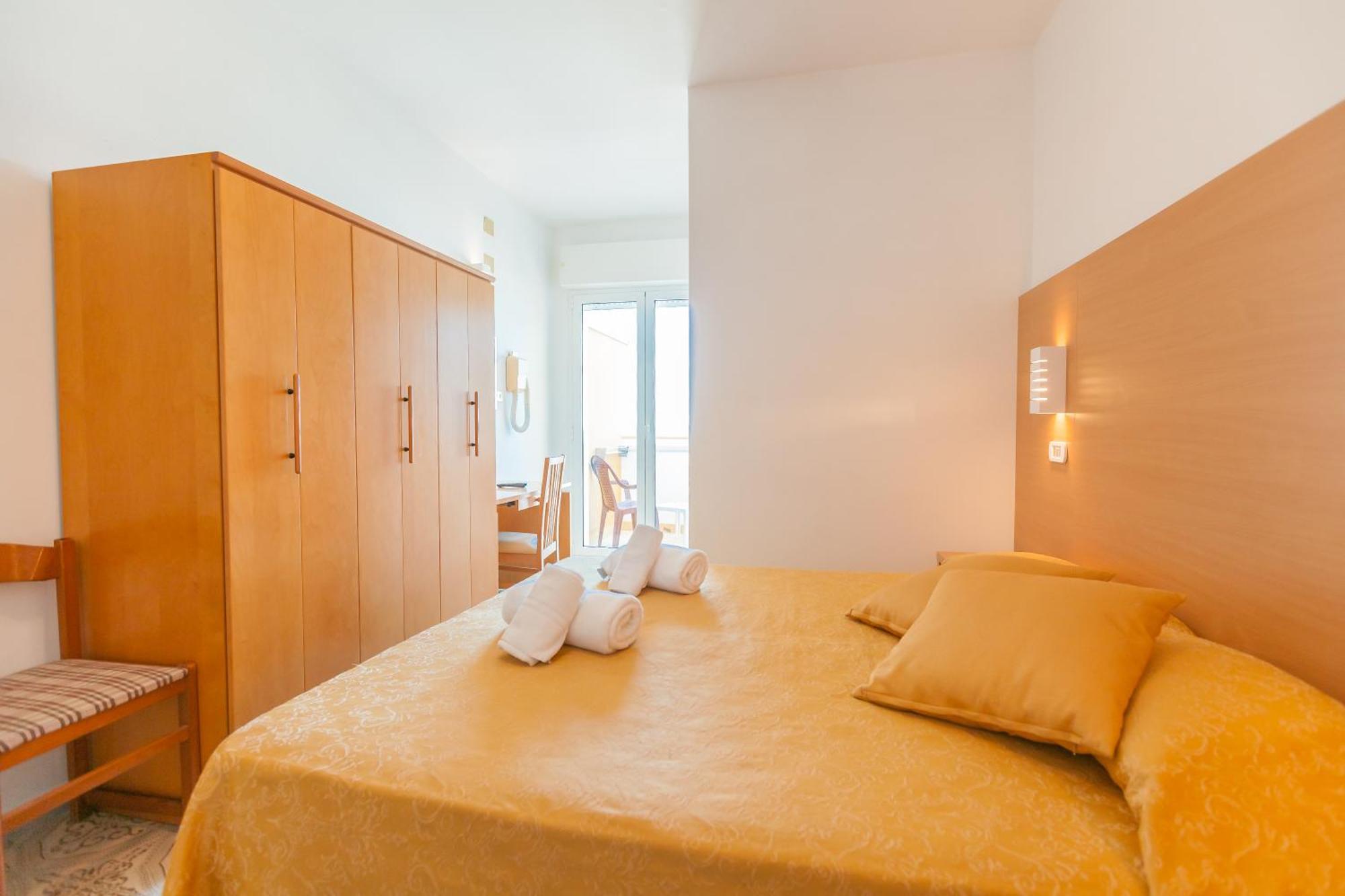 Hotel Patrizia リッチョーネ エクステリア 写真